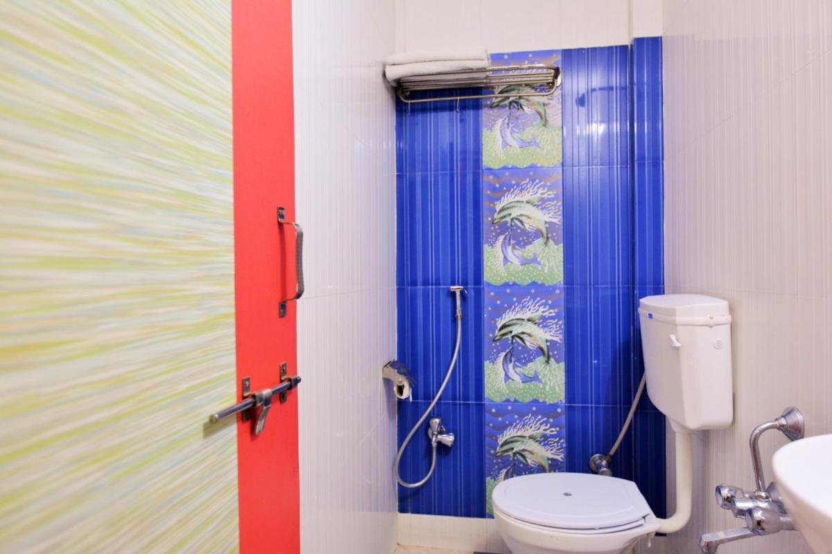 Hotel Royal Apple Ahmedabad Bagian luar foto